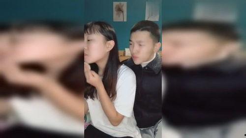 男朋友和男闺蜜视频吃瓜,男友与男闺蜜的欢乐视频大揭秘